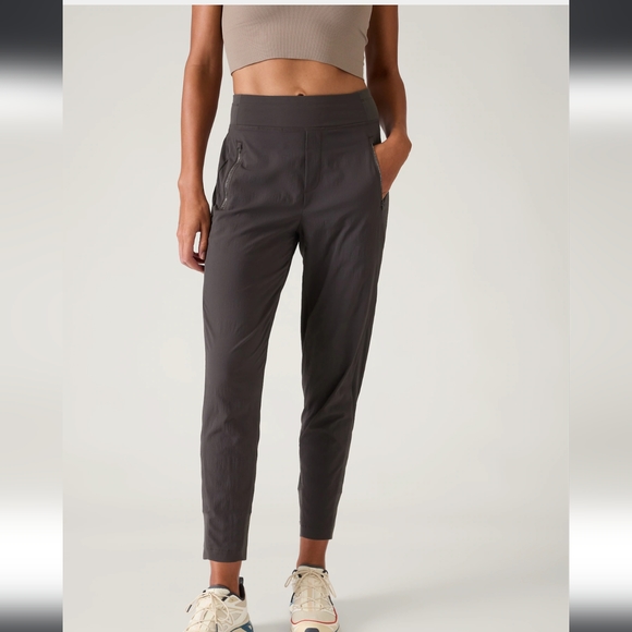 Athleta Pants - Athleta TREKKIE NORTH JOGGER Gray